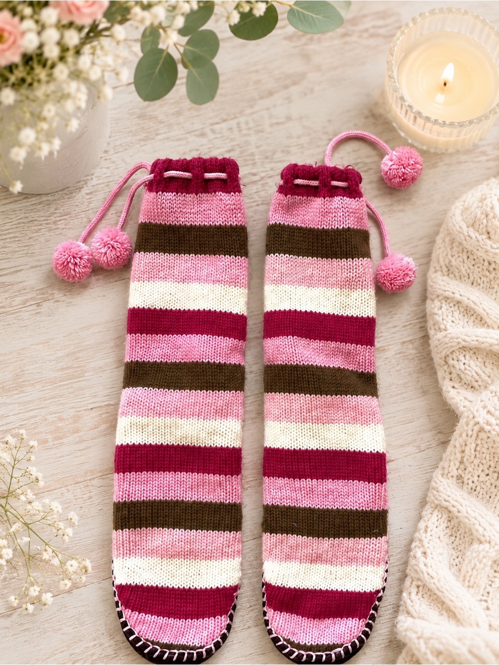 Victoria’s Secret Slipper Socks with Pom Pom Tie
